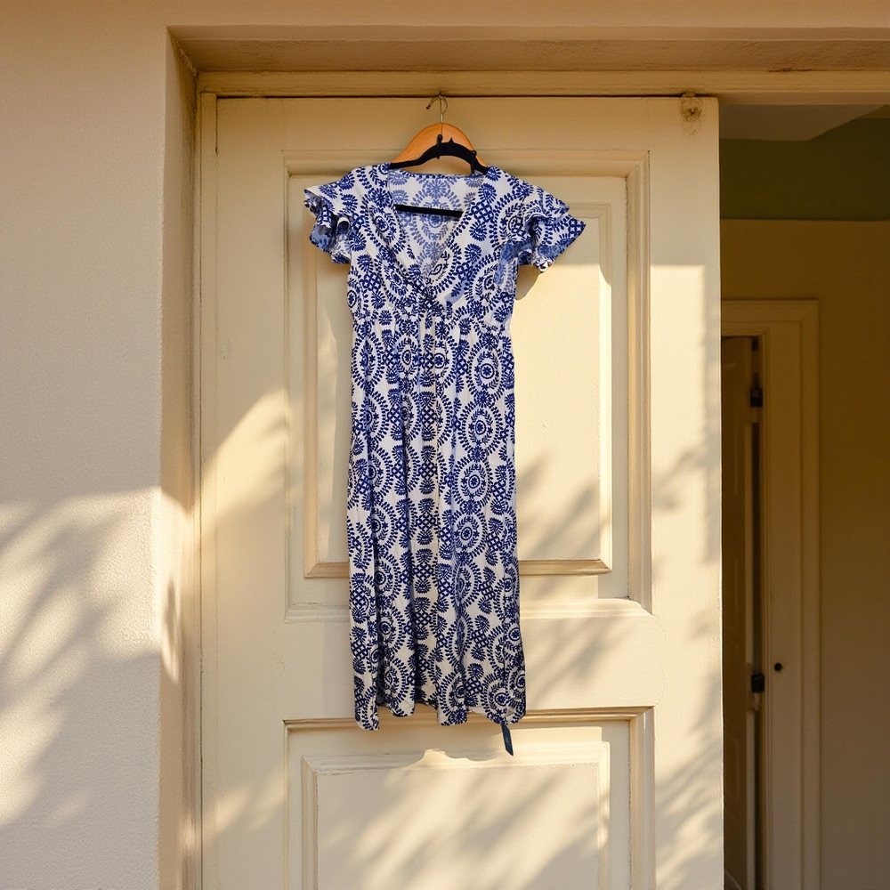 1 NWOT Cupshe Blue and White Flared Sleeve V-Neck boho maxi dress size small - Picture 4 of 10